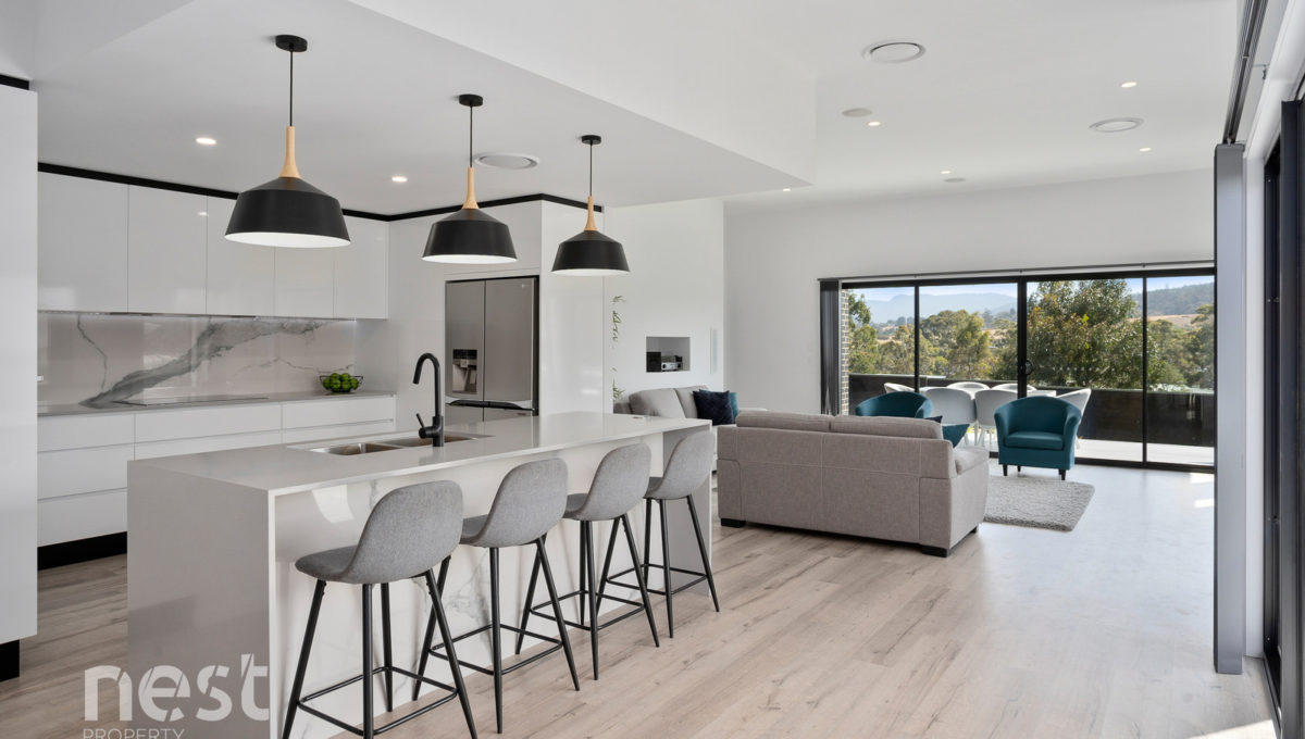 What is the importance of hiring a professional property manager?